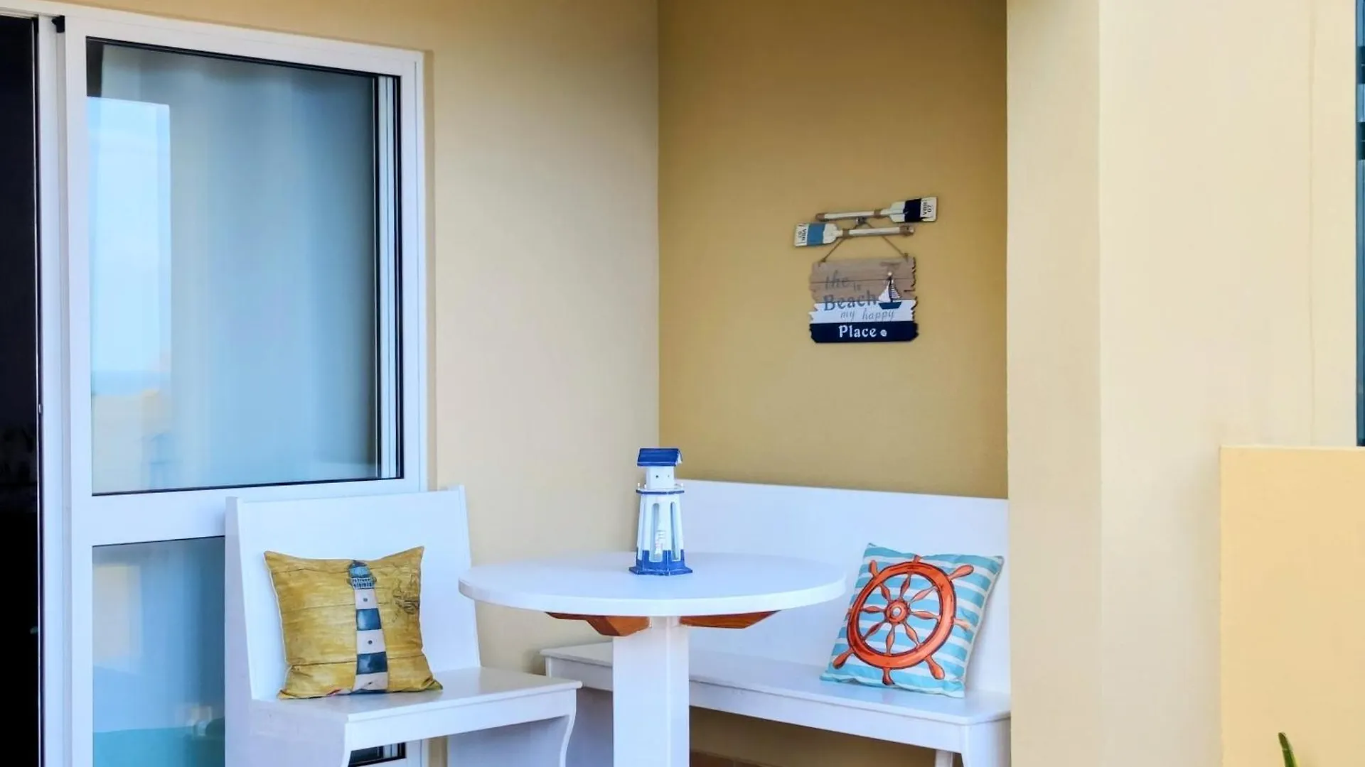 Thelighthouse Porto Santo Apartment